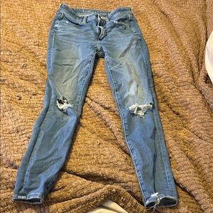 American eagle worn skinny jean